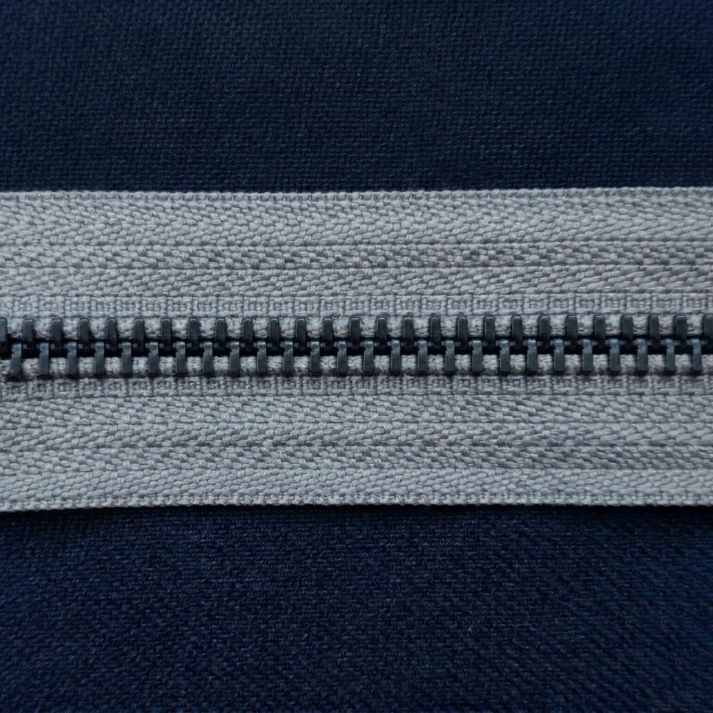 CADENA METÁLICA No. 5